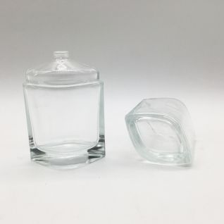 GLASS BOTTLE
