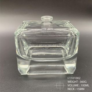 GLASS BOTTLE